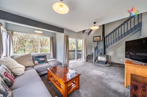 Photo of property in 21 Kerkwall Drive, Naenae, Lower Hutt, 5011