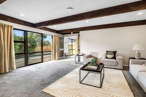 Photo of property in 17 Masham Road, Broomfield, Christchurch, 8042