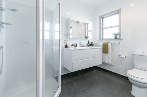 Photo of property in 9 Allen Terrace, Tawa, Wellington, 5028