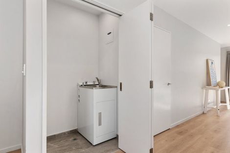 Photo of property in 5/64 Brockworth Place, Riccarton, Christchurch, 8011