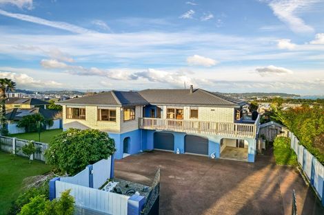 Photo of property in 8 Limeburners Close, Hobsonville, Auckland, 0618