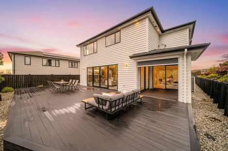 Photo of property in 1 Luff Place, Long Bay, Auckland, 0630