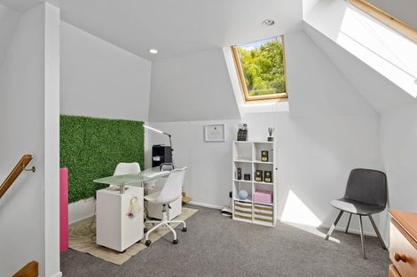 Photo of property in 14 Eders Road, Woodend, 7610