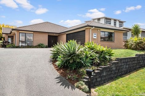 Photo of property in 41 Ina Ville Drive, Pukekohe, 2120