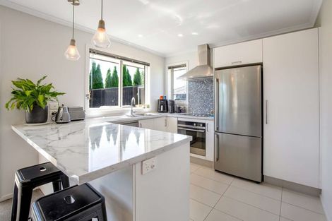 Photo of property in 12 Colebrook Drive, Rolleston, 7614