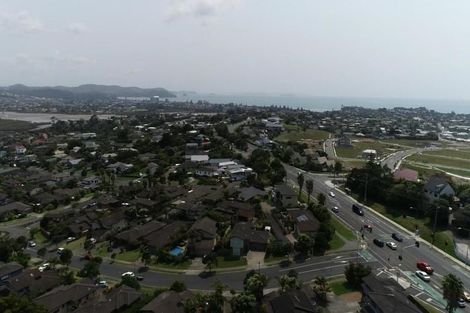 Photo of property in 30 Spyglass Street, Red Beach, 0932