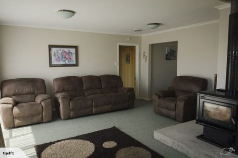 Photo of property in 20 Derby Street, Westport, 7825