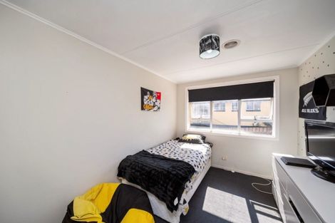 Photo of property in 6 Maui Place, Spotswood, New Plymouth, 4310