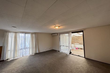 Photo of property in 26a/2 Woodglen Road, Glen Eden, Auckland, 0602
