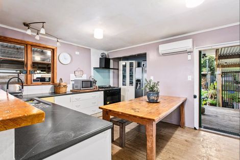 Photo of property in 4 Martin Road, Outer Kaiti, Gisborne, 4010