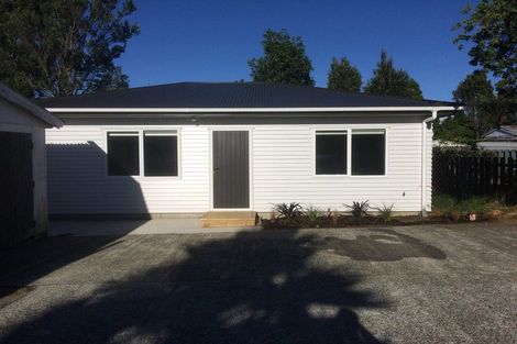 Photo of property in 16 Evans Road, Weymouth, Auckland, 2103
