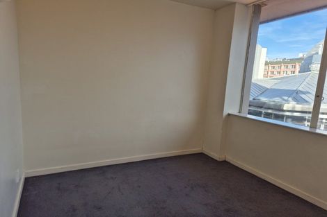 Photo of property in Terrace Tower Apartments, 13d/126 The Terrace, Wellington Central, Wellington, 6011