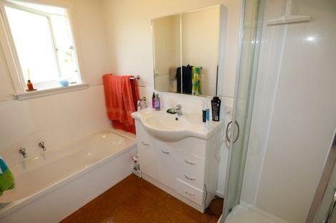 Photo of property in 49 Carruthers Street, Ilam, Christchurch, 8041