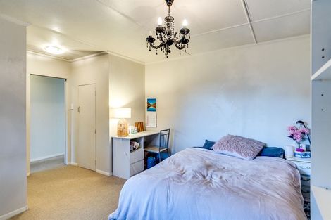 Photo of property in 54 Meeanee Road, Taradale, Napier, 4112