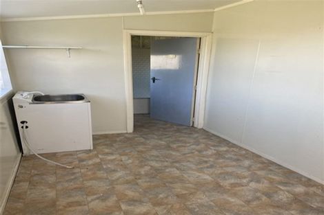 Photo of property in 15 Cole Street, Dannevirke, 4930