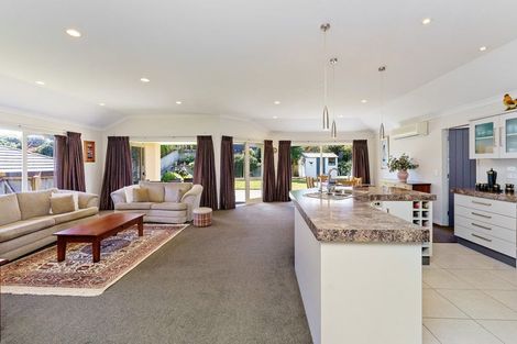 Photo of property in 4 Meadow Court, Paraparaumu, 5032