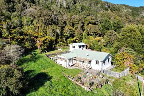 Photo of property in 1042 Main Road, Dobson, Greymouth, 7805