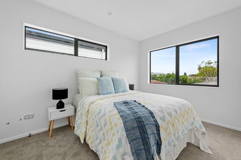 Photo of property in 70 Cargill Street, Papakura, 2110