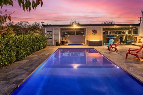 Photo of property in 140 School Road, Te Horo, Otaki, 5582