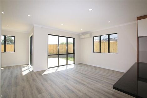 Photo of property in 6 Kokowai Parade, Hobsonville, Auckland, 0616