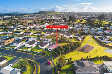 Photo of property in 48 Convair Crescent, Mangere, Auckland, 2022