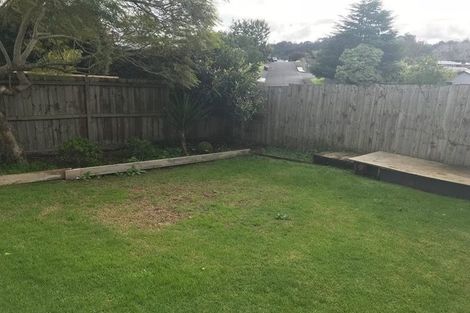 Photo of property in 1/20 O'donn Avenue, Beach Haven, Auckland, 0626