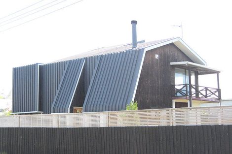 Photo of property in 17 Larnach Street, Waimairi Beach, Christchurch, 8083