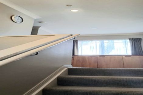 Photo of property in 66 Blackwood Drive, Wattle Downs, Auckland, 2103