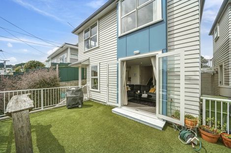 Photo of property in 21u2 Luxford Street, Berhampore, Wellington, 6023