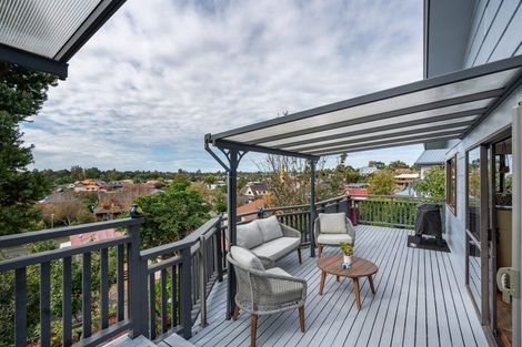 Photo of property in 13 Houhere Place, Pukete, Hamilton, 3200