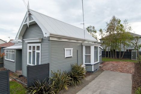Photo of property in 513 Barbadoes Street, Edgeware, Christchurch, 8013