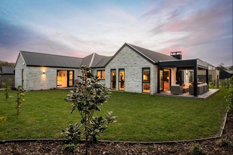 Photo of property in 8 Tiaki Lane, Matakana, 0985