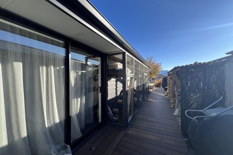 Photo of property in 43 Muster Road, Jacks Point, 9371