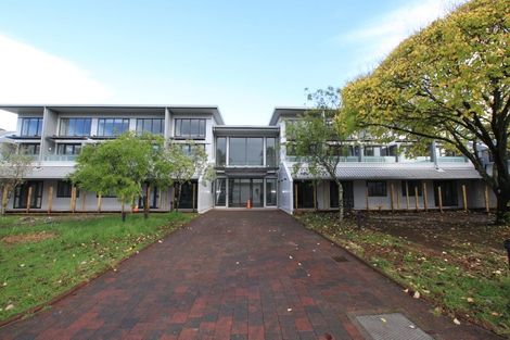 Photo of property in 6a/30 Westward Ho, Glen Eden, Auckland, 0602