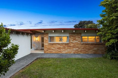 Photo of property in 5 Kotinga Avenue, Glen Eden, Auckland, 0602