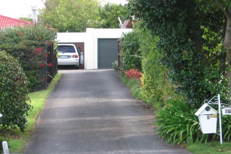 Photo of property in 1/27 Olena Avenue, Sunnyhills, Auckland, 2010