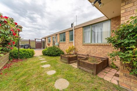 Photo of property in 5 Ellesmere Place, Oceanview, Timaru, 7910