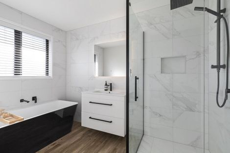 Photo of property in 1 Rongoa Maori Way, Pukekohe, 2120