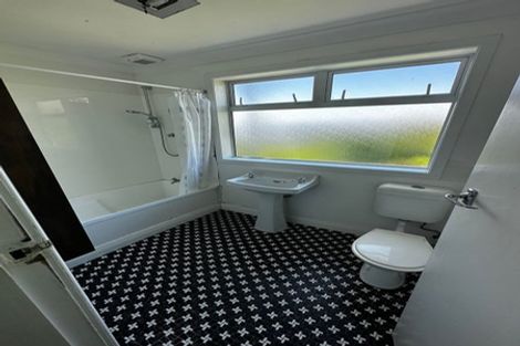 Photo of property in 23 Mitchell Street, Brooklyn, Wellington, 6021