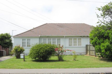 Photo of property in 53 Cumnor Terrace, Woolston, Christchurch, 8023