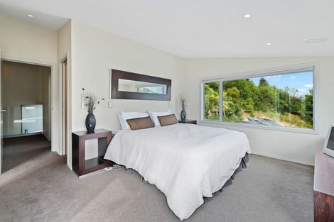 Photo of property in Lakeview Heights, 3/124 Lismore Street, Wanaka, 9305