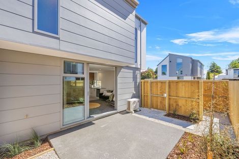 Photo of property in 65 Thackeray Place, Waltham, Christchurch, 8023