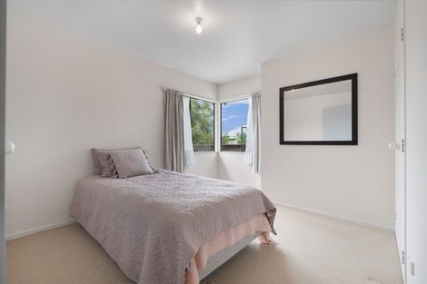 Photo of property in 3 Tokay Place, Huapai, Kumeu, 0810