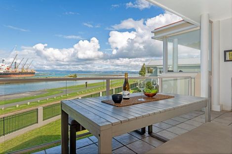 Photo of property in Harbour View, 20/100 Customhouse Street, Gisborne, 4010