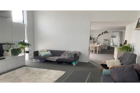 Photo of property in 5 Mettle Lane, Papakura, 2110