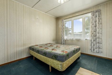 Photo of property in 2 Windsor Road, Bellevue, Tauranga, 3110