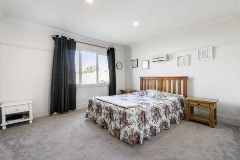 Photo of property in 37 Kinleith Way, Albany, Auckland, 0632