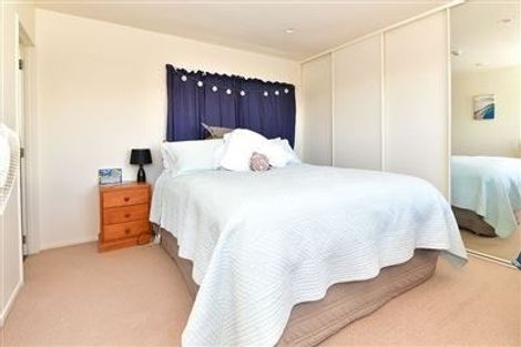 Photo of property in 33a Florence Avenue, Orewa, 0931