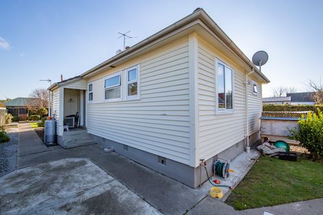 Photo of property in 8 Lindon Street, Rangiora, 7400