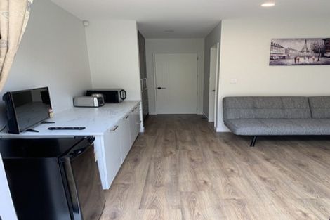 Photo of property in 8 Tawatawa Street, Long Bay, Auckland, 0630